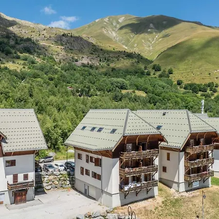Fermes De St Sorlin - Le Frezzia N 108 - 2p4 *